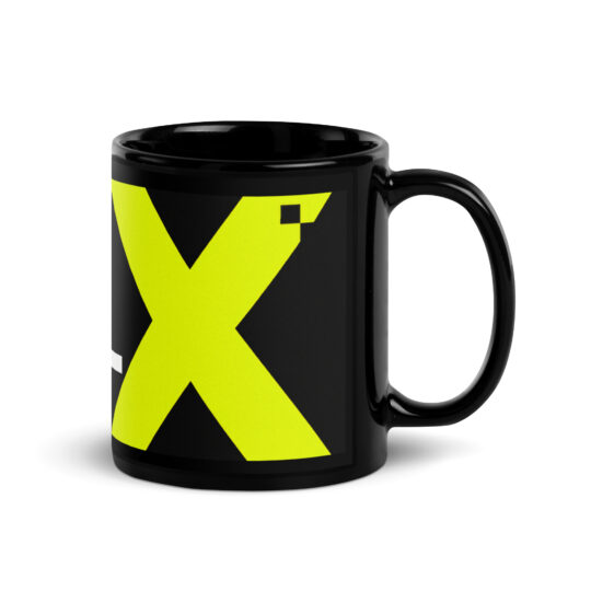 Schwarze glänzende Tasse